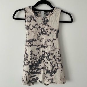 FOREVER 21 sport top